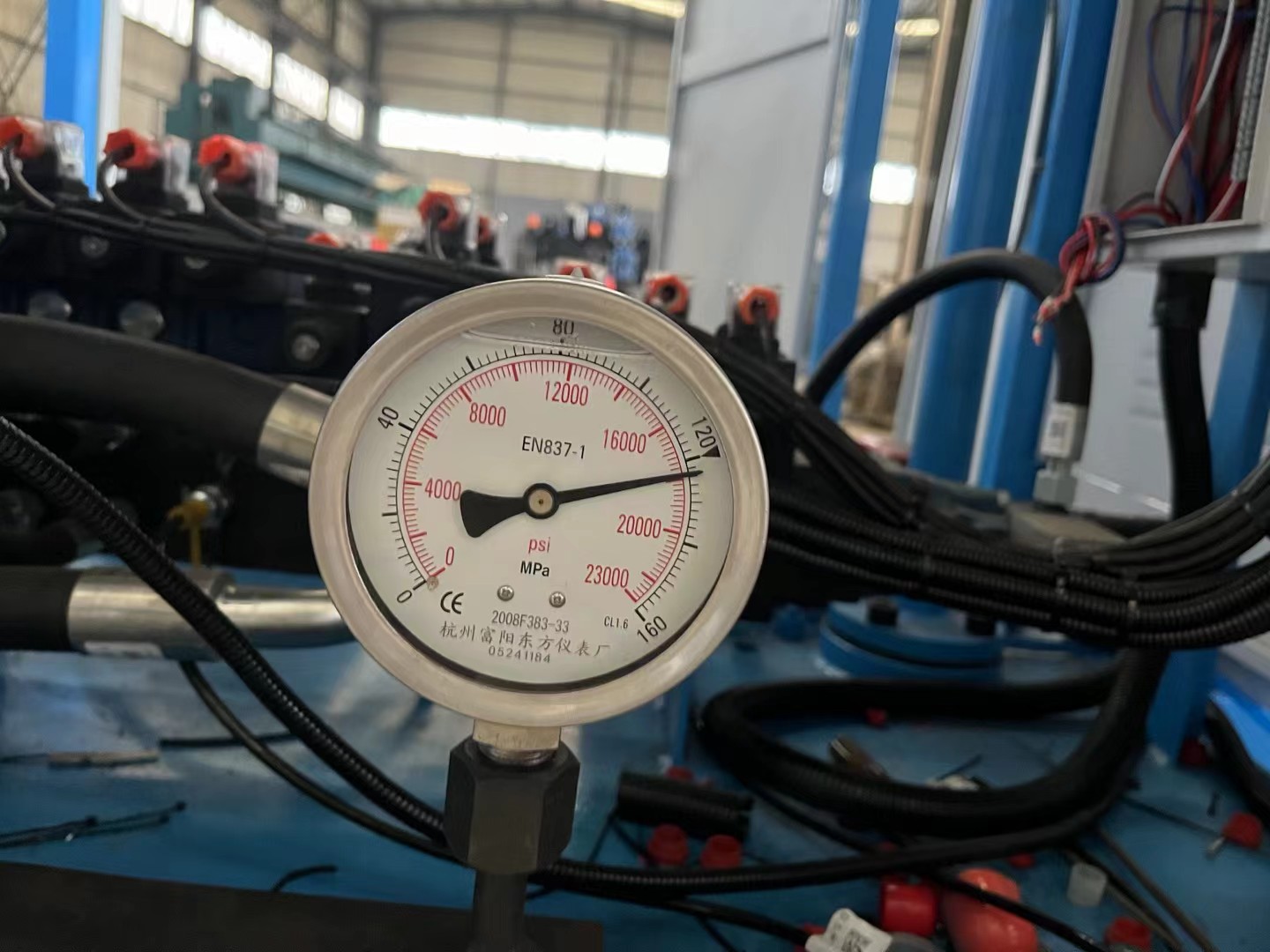 hydro testing machine